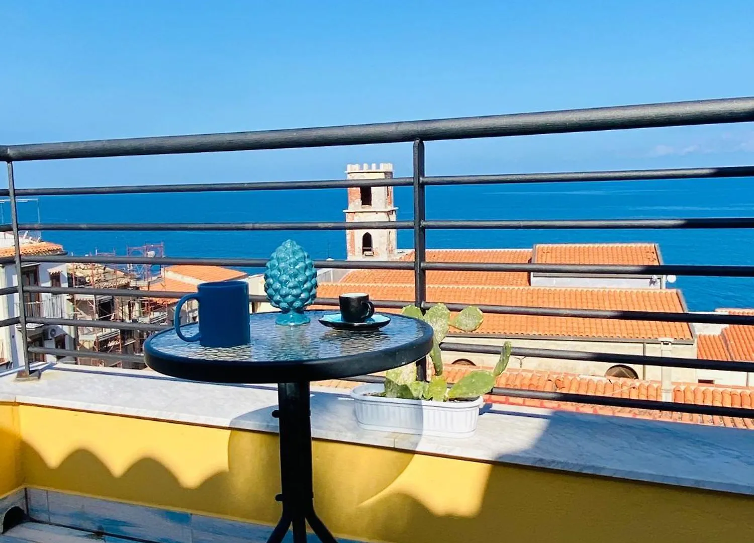 Dolce Estate Cefalu