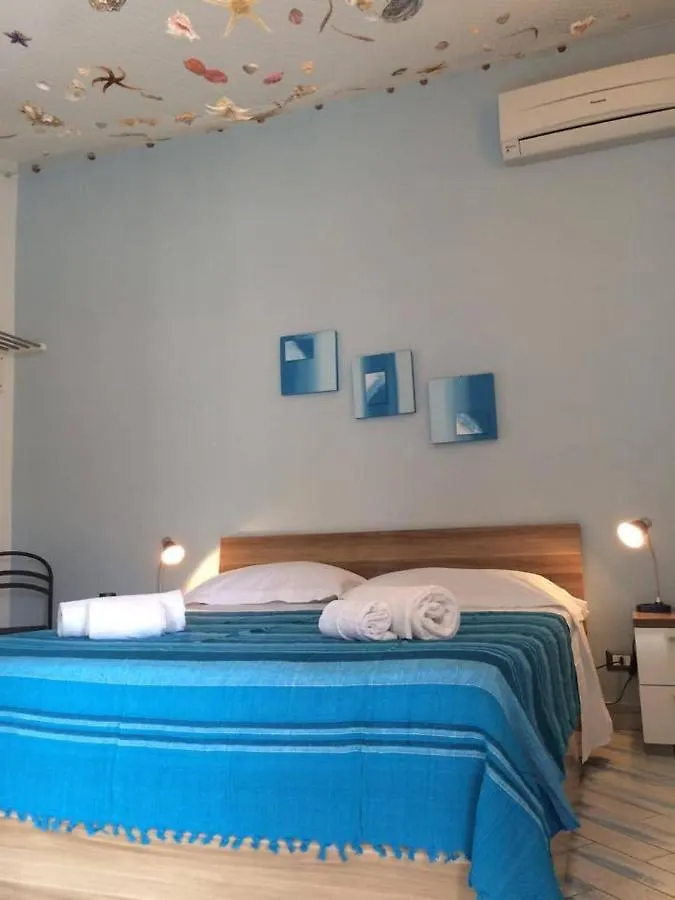 Dolce Estate Cefalu 0*,