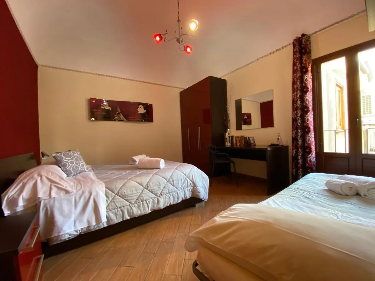 Dolce Estate Cefalu 0*,