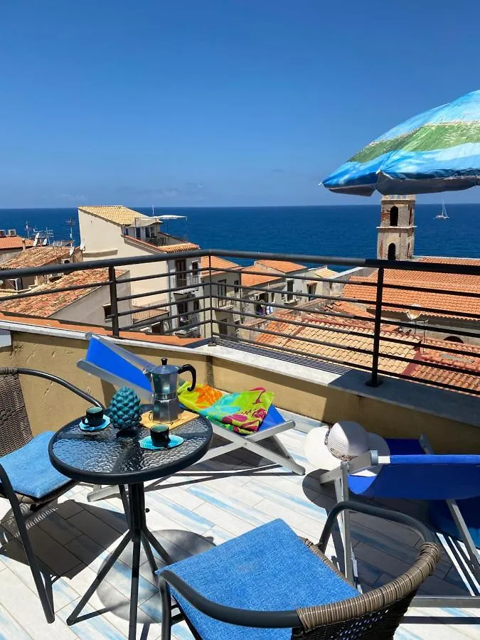 Dolce Estate Cefalu 0*,  Italy