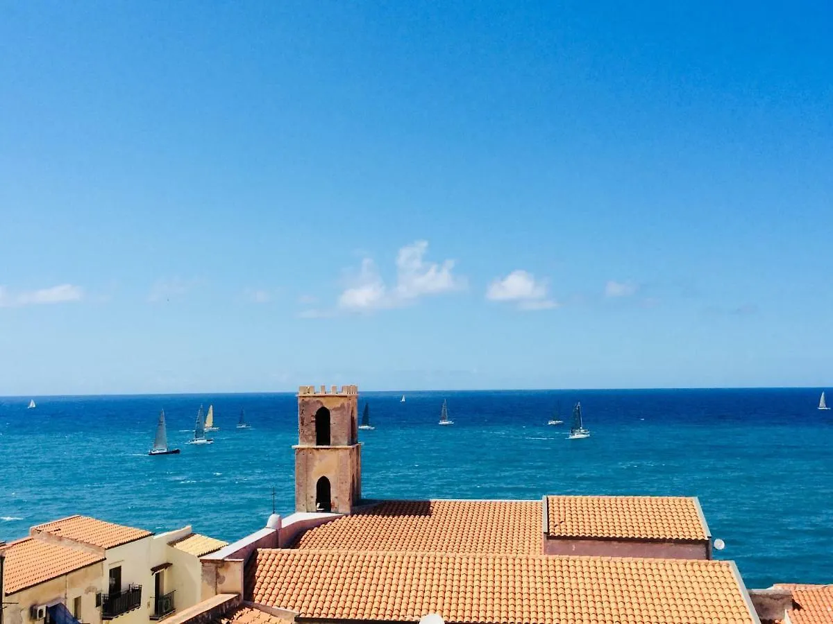 Dolce Estate Cefalu 0*,